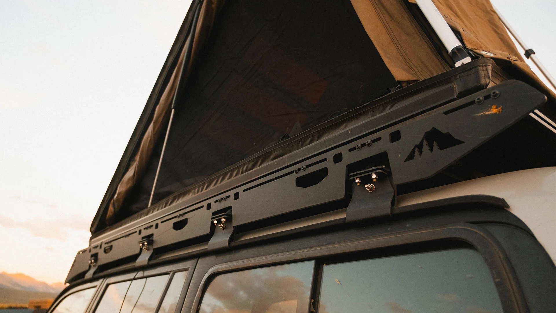 The La Sal (1990-1997 80 Series Land Cruiser Roof Rack) - Image 3