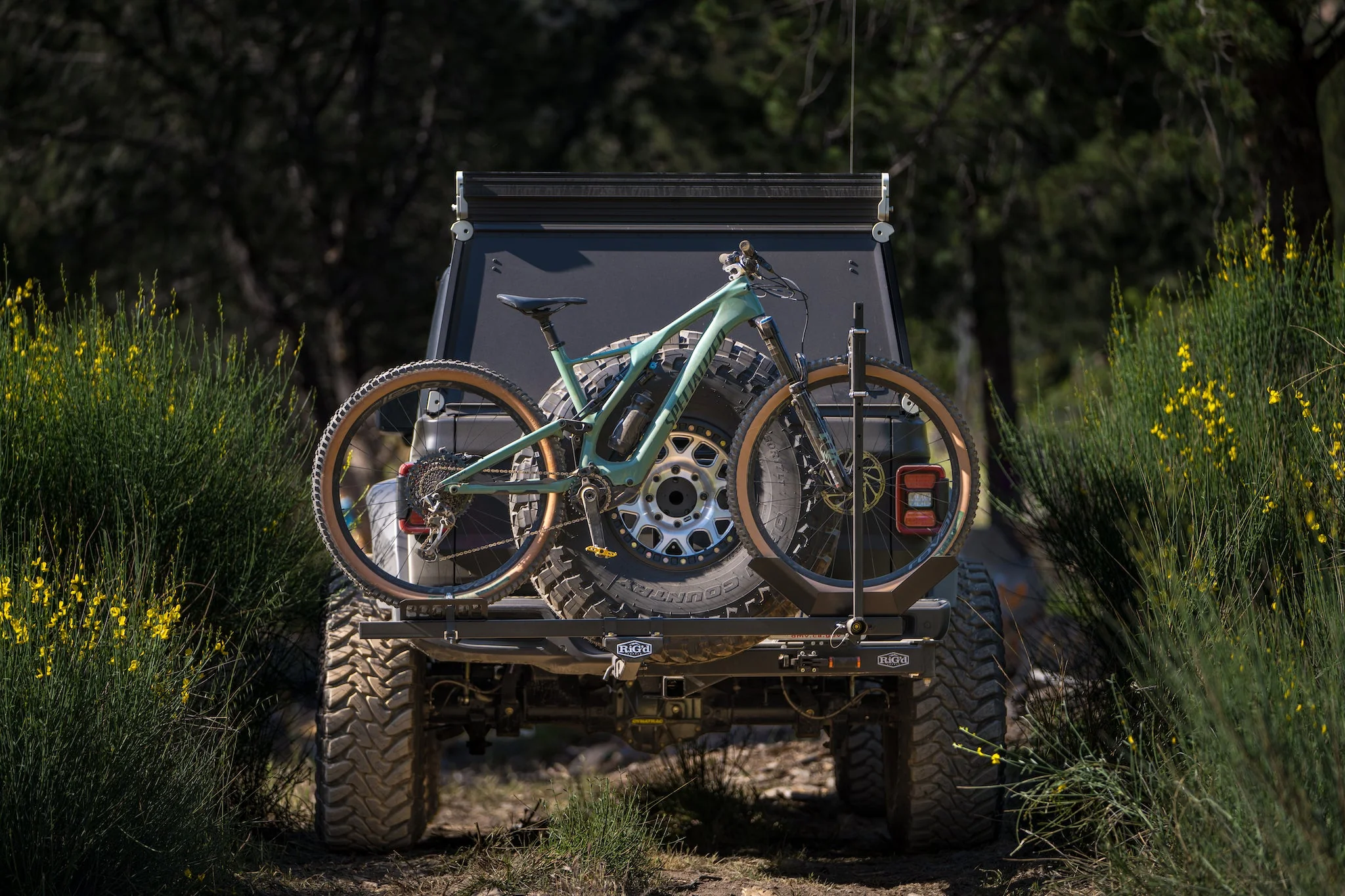 RambleRackĀ® Heavy Duty Hitch Bike Rack | RiGd Supply - Image 18