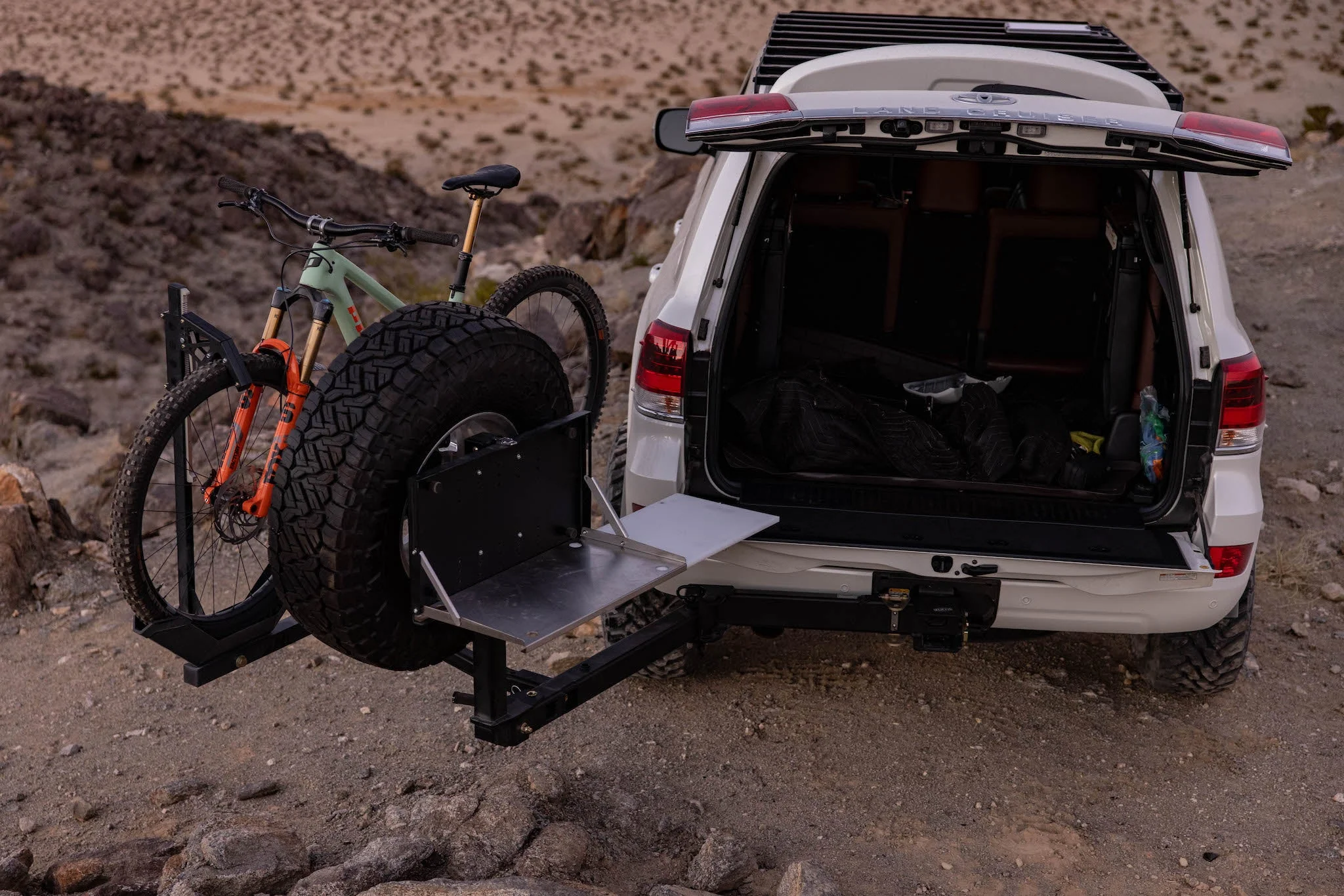 RambleSwing® Pro Spare Tire Carrier - Image 10