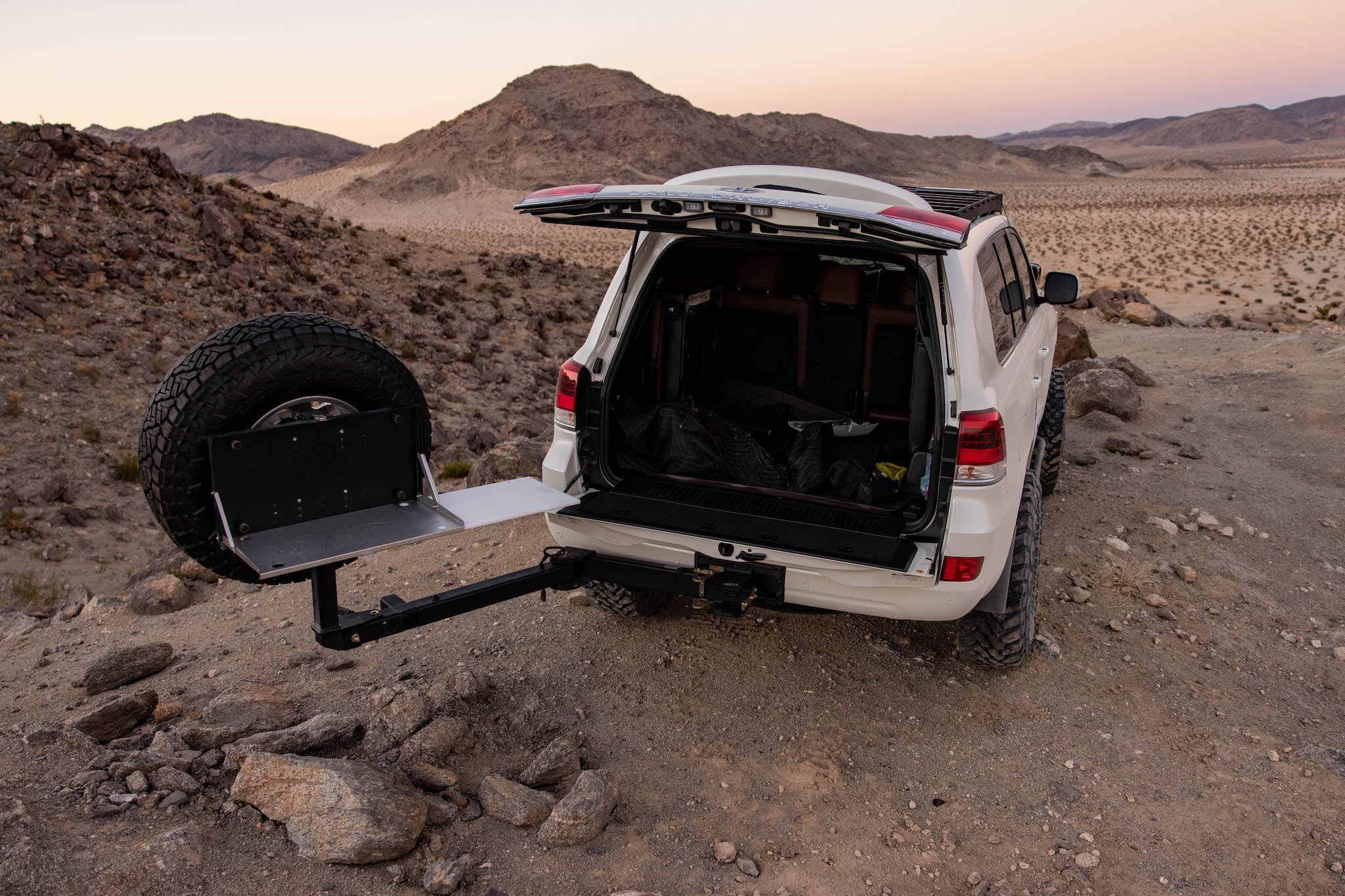 RambleSwing® Pro Spare Tire Carrier - Image 9