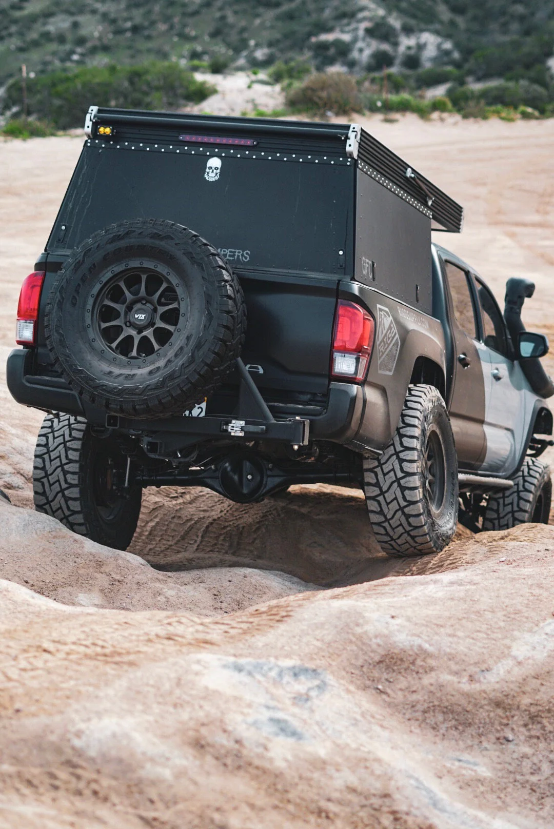 UltraSwing™ Multi-Fit Spare Tire Hitch Mount | RiGd Supply - Image 19